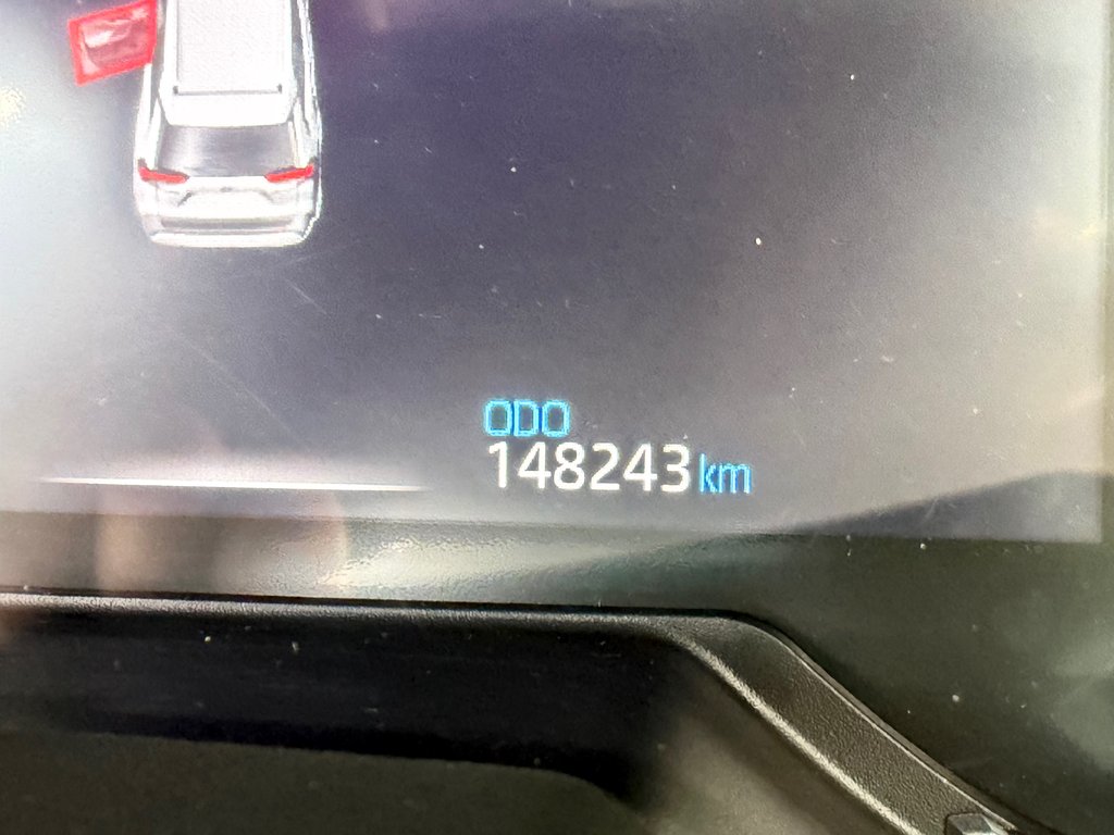 Toyota RAV4 XSE HYBRIDE / 148.300KM / PNEUS NEUFS / HITCH / 2021 à Thetford Mines, Québec - 43 - w1024h768px