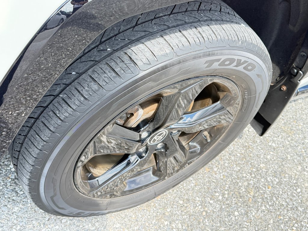 Toyota RAV4 XSE HYBRIDE / 148.300KM / PNEUS NEUFS / HITCH / 2021 à Thetford Mines, Québec - 14 - w1024h768px