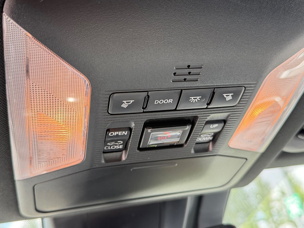 Toyota RAV4 XSE HYBRIDE / 148.300KM / PNEUS NEUFS / HITCH / 2021 à Thetford Mines, Québec - 56 - w1024h768px