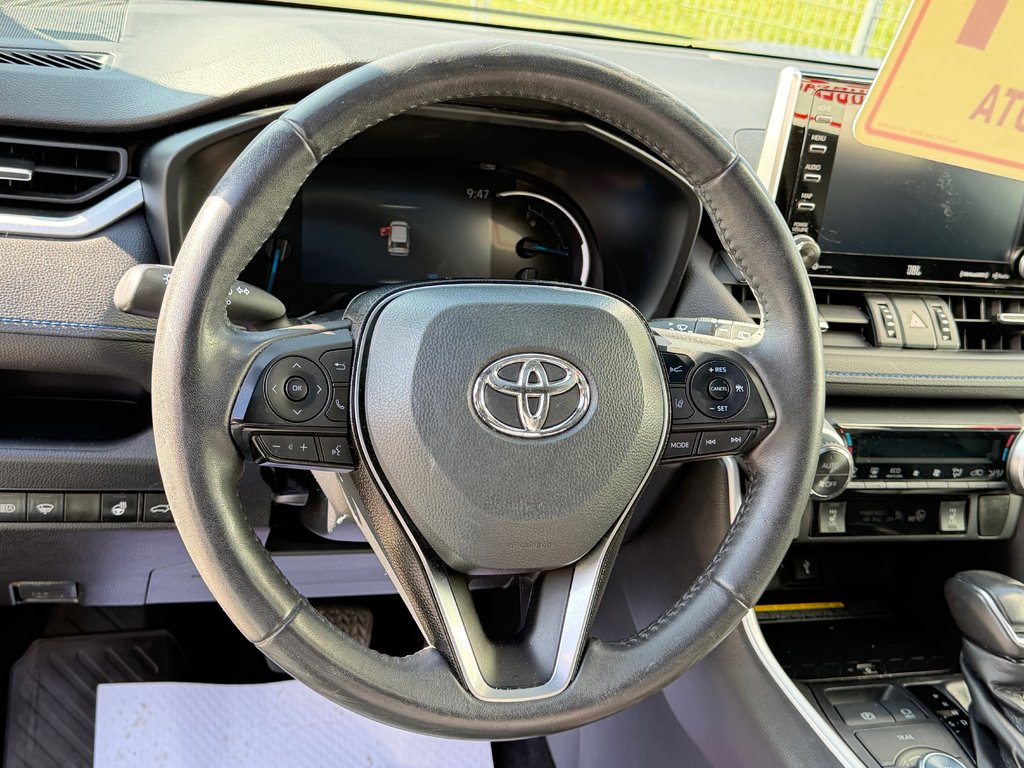 2021 Toyota RAV4 XSE HYBRIDE / GROUPE TECHNO/ TOIT / LE PLUS ÉQUIPÉ in Thetford Mines, Quebec - 37 - w1024h768px