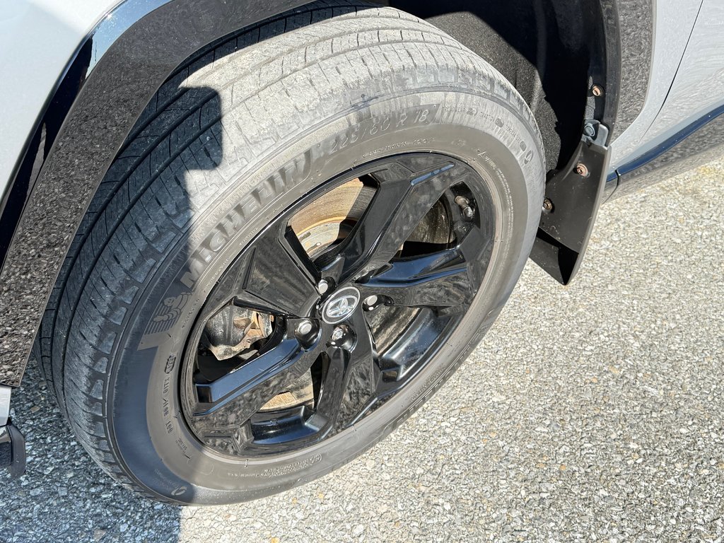 2021 Toyota RAV4 XSE HYBRIDE / GROUPE TECHNO/ TOIT / LE PLUS ÉQUIPÉ in Thetford Mines, Quebec - 15 - w1024h768px
