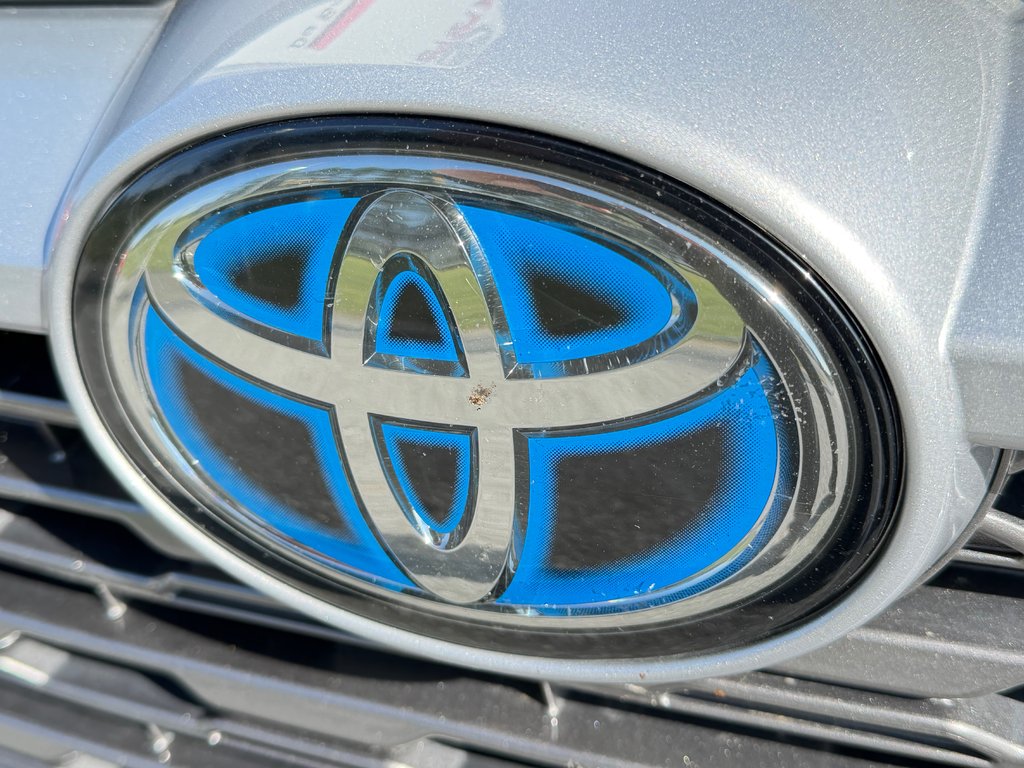 2021 Toyota RAV4 XSE HYBRIDE / GROUPE TECHNO/ TOIT / LE PLUS ÉQUIPÉ in Thetford Mines, Quebec - 13 - w1024h768px