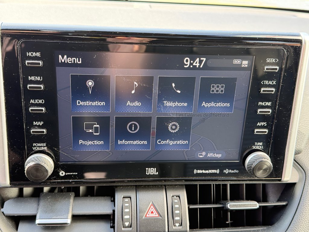 2021 Toyota RAV4 XSE HYBRIDE / GROUPE TECHNO/ TOIT / LE PLUS ÉQUIPÉ in Thetford Mines, Quebec - 44 - w1024h768px