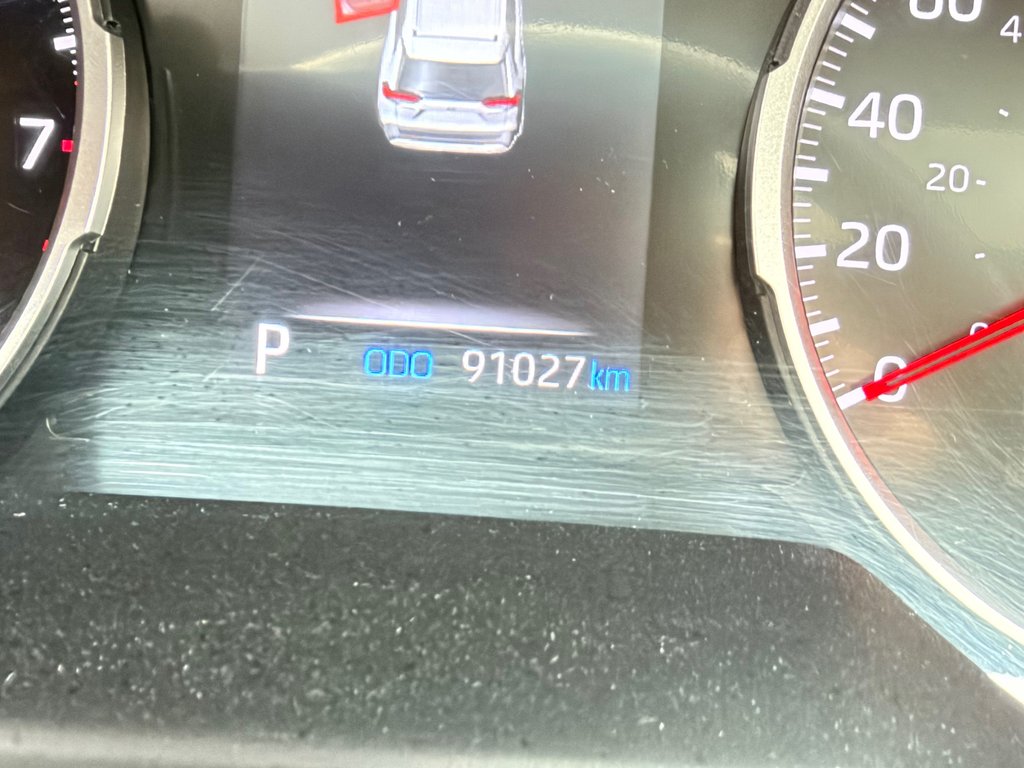 Toyota RAV4 XLE AWD / ATTACHE REMORQUE / FREINS NEUFS / 2021 à Thetford Mines, Québec - 43 - w1024h768px