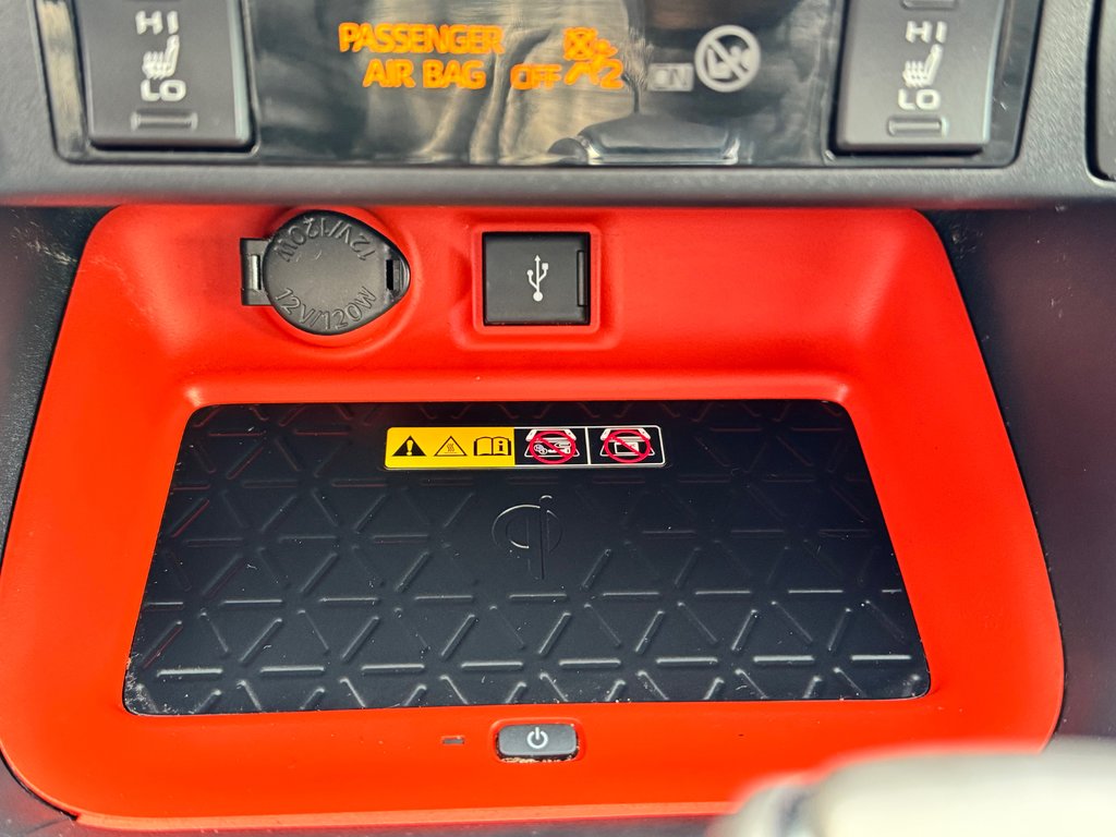 Toyota RAV4 TRAIL AWD / ÉTAT NEUF / 9 959 km /  3500 LBS REMORQUAGE 2022 à Thetford Mines, Québec - 43 - w1024h768px