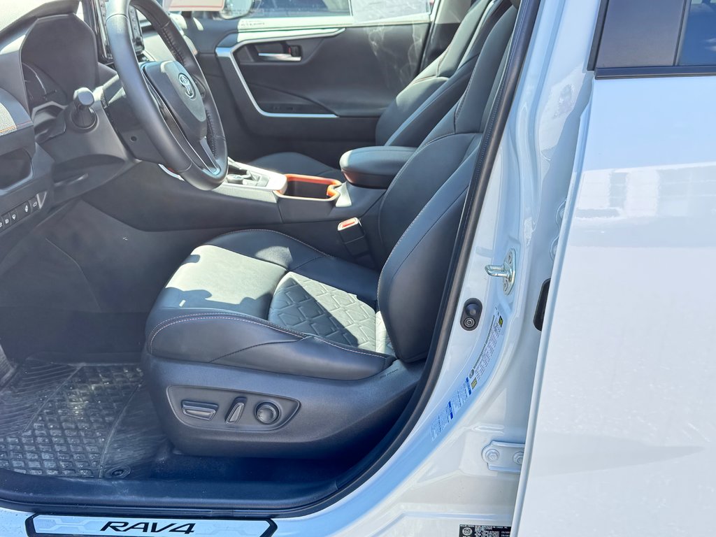 Toyota RAV4 TRAIL AWD / ÉTAT NEUF /  10500km /  3500 LBS REMORQUAGE 2022 à Thetford Mines, Québec - 31 - w1024h768px