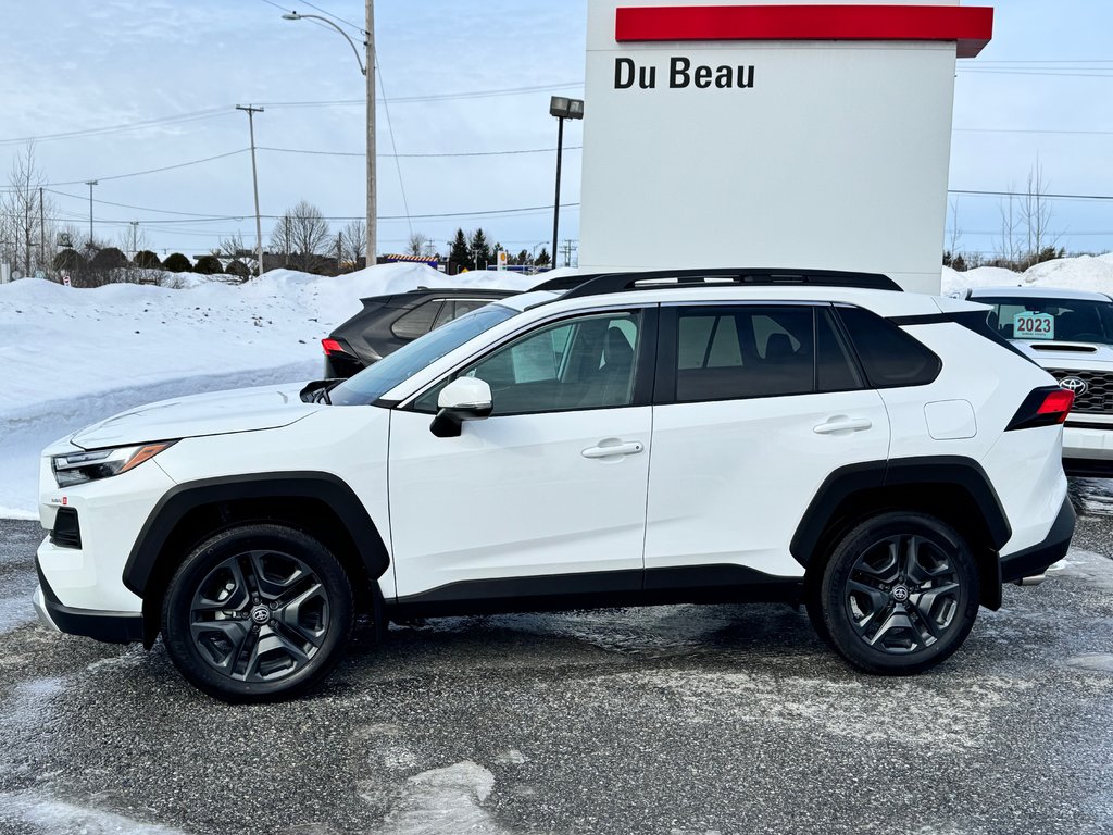 Toyota RAV4 TRAIL AWD / ÉTAT NEUF / 9 959 km /  3500 LBS REMORQUAGE 2022 à Thetford Mines, Québec - 7 - w1024h768px
