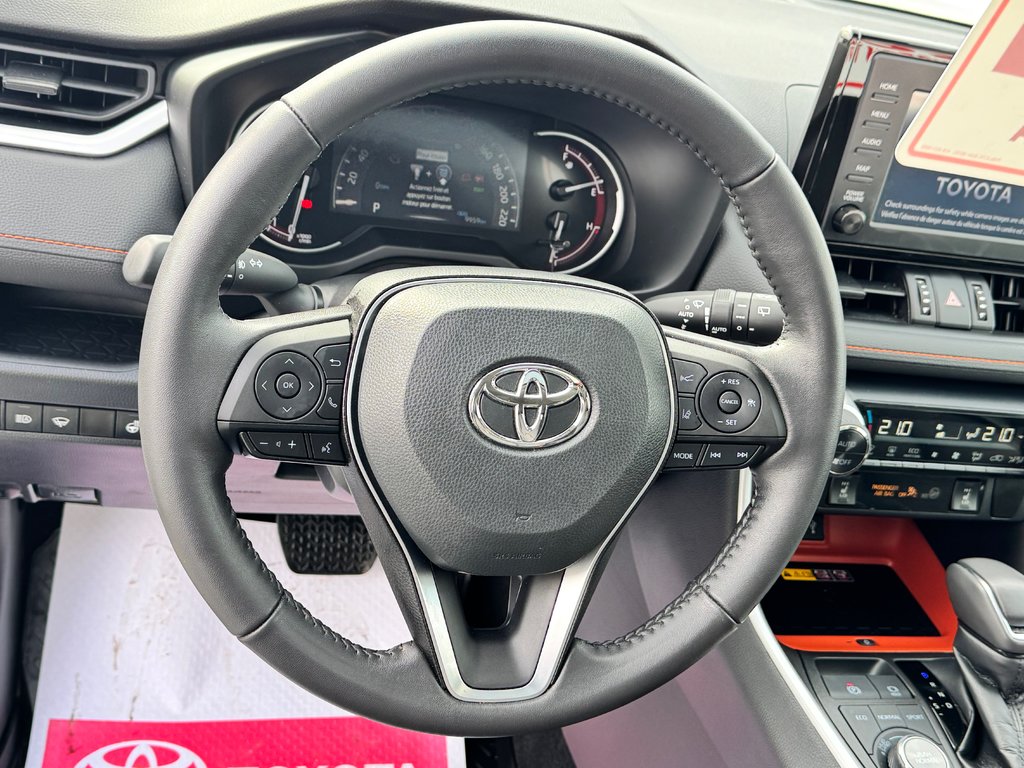 Toyota RAV4 TRAIL AWD / ÉTAT NEUF / 9 959 km /  3500 LBS REMORQUAGE 2022 à Thetford Mines, Québec - 34 - w1024h768px