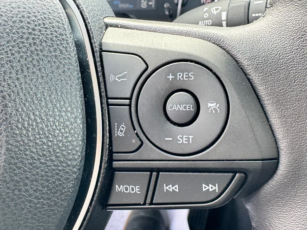 Toyota RAV4 TRAIL AWD / ÉTAT NEUF / 9 959 km /  3500 LBS REMORQUAGE 2022 à Thetford Mines, Québec - 37 - w1024h768px