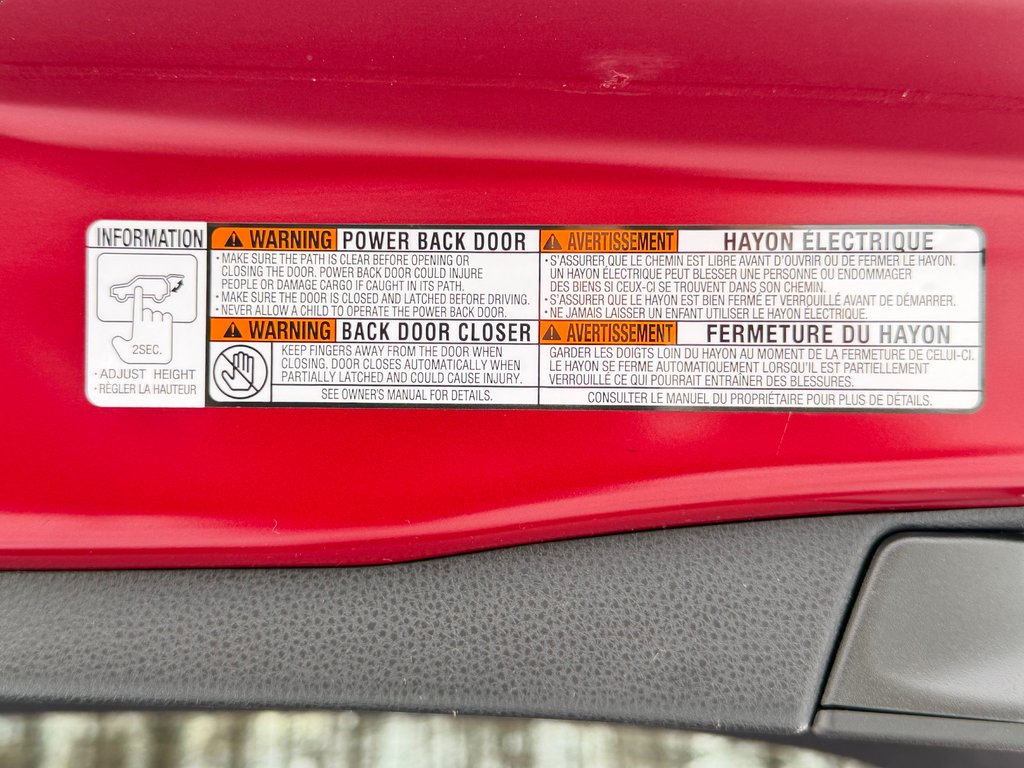 Toyota RAV4 XLE AWD / VALEUR DE REVENTE INCROYABLE / 2022 à Thetford Mines, Québec - 60 - w1024h768px