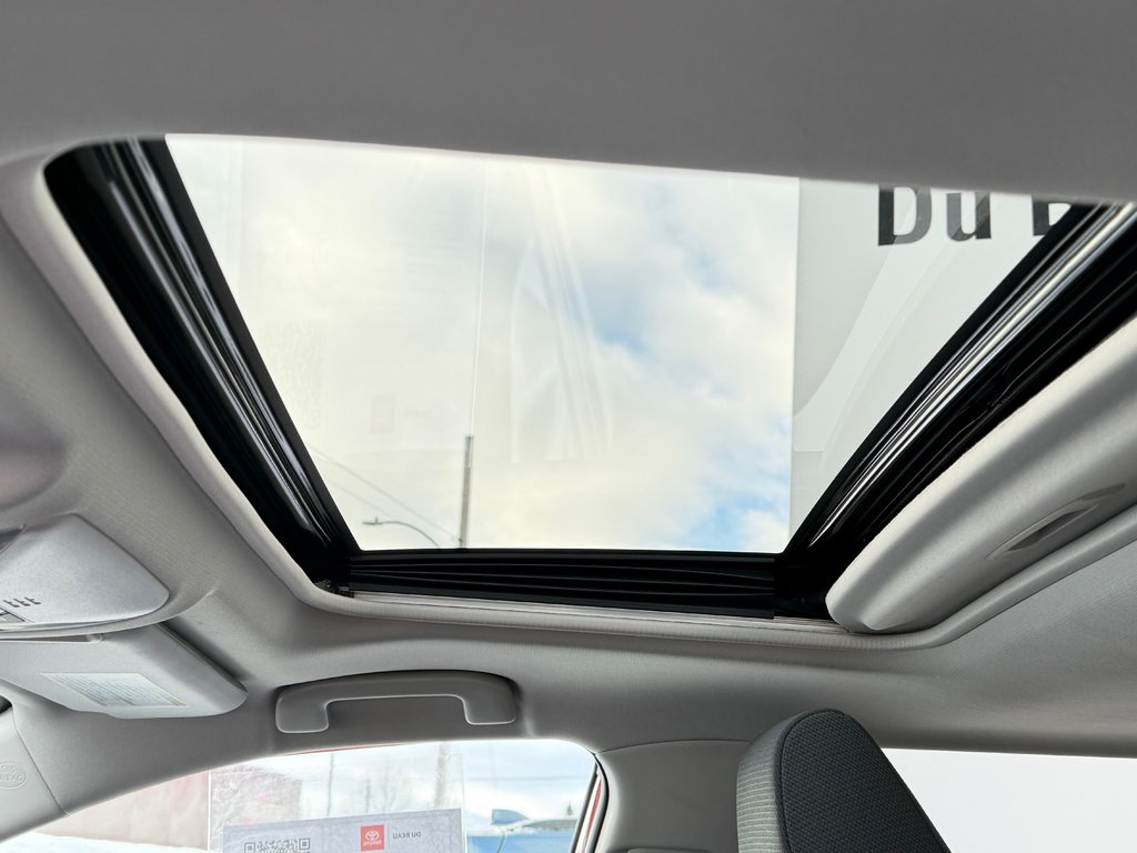 Toyota RAV4 XLE AWD / VALEUR DE REVENTE INCROYABLE / 2022 à Thetford Mines, Québec - 53 - w1024h768px