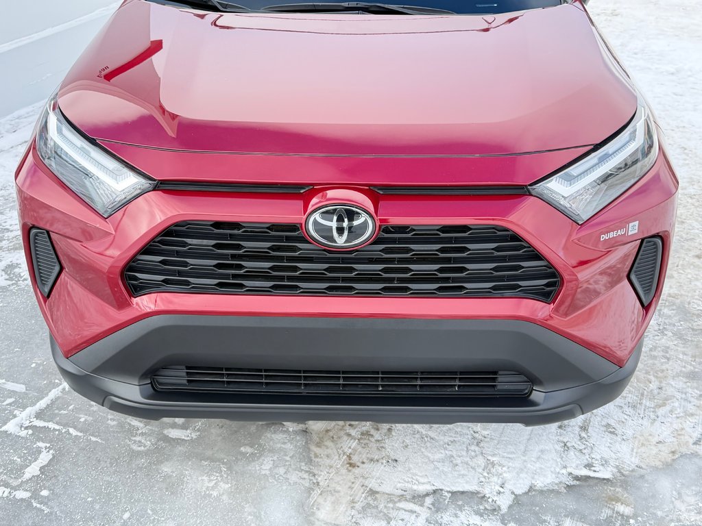 Toyota RAV4 XLE AWD / VALEUR DE REVENTE INCROYABLE / 2022 à Thetford Mines, Québec - 12 - w1024h768px