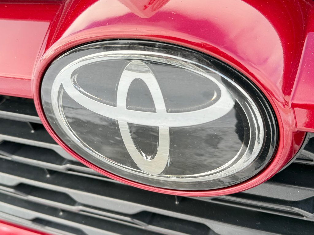 Toyota RAV4 XLE AWD / VALEUR DE REVENTE INCROYABLE / 2022 à Thetford Mines, Québec - 11 - w1024h768px