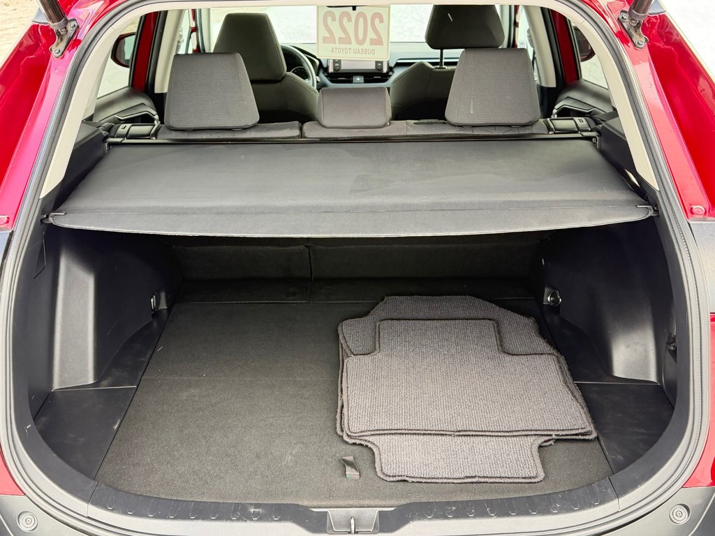 Toyota RAV4 XLE AWD / VALEUR DE REVENTE INCROYABLE / 2022 à Thetford Mines, Québec - 57 - w1024h768px