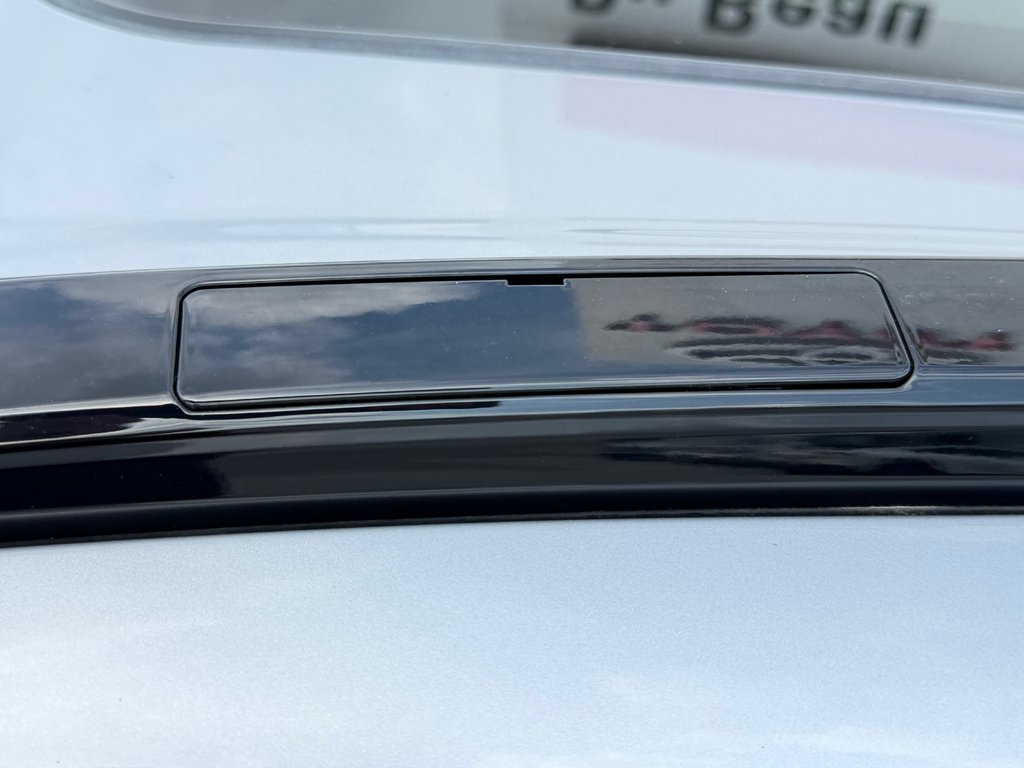 Toyota RAV4 XLE PREMIUM AWD / BAS KILOS / PRIX IMBATTABLE / 2022 à Thetford Mines, Québec - 20 - w1024h768px