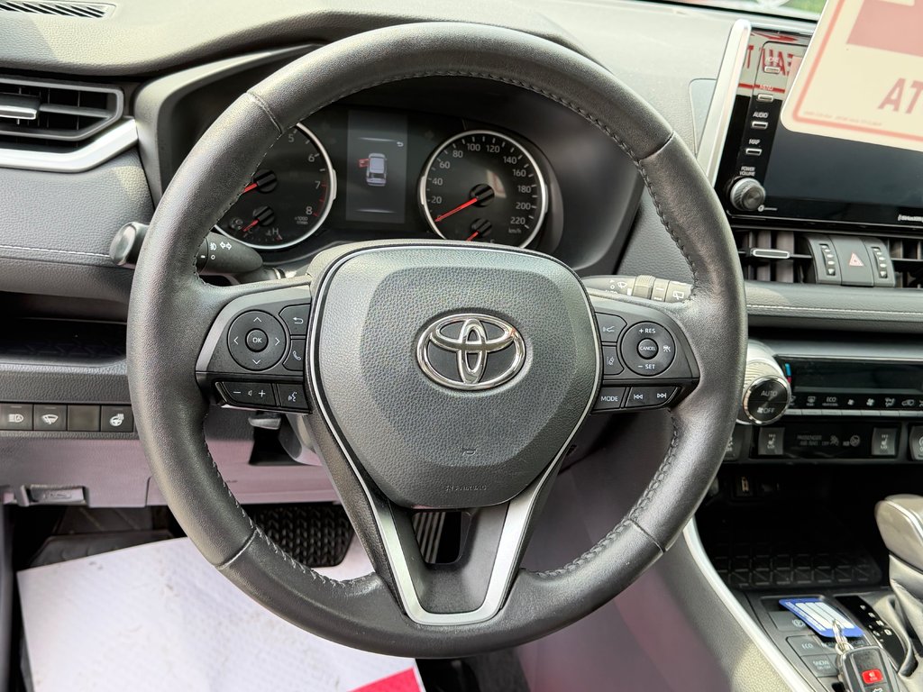 Toyota RAV4 XLE PREMIUM AWD / BAS KILOS / PRIX IMBATTABLE / 2022 à Thetford Mines, Québec - 38 - w1024h768px