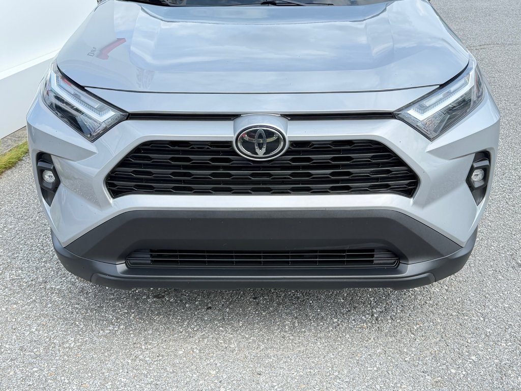 Toyota RAV4 XLE PREMIUM AWD / BAS KILOS / PRIX IMBATTABLE / 2022 à Thetford Mines, Québec - 13 - w1024h768px