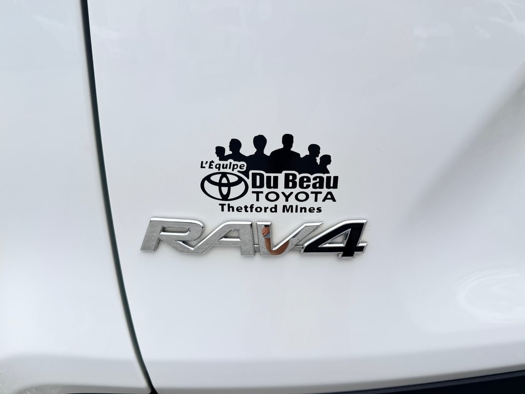2022 Toyota RAV4 LE AWD / MEILLEUR VUS SUR LE MARCHÉ POINT FINAL / in Thetford Mines, Quebec - 18 - w1024h768px