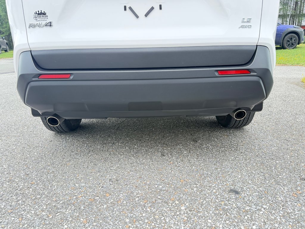 2022 Toyota RAV4 LE AWD / MEILLEUR VUS SUR LE MARCHÉ POINT FINAL / in Thetford Mines, Quebec - 20 - w1024h768px