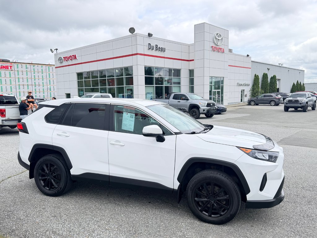 2022 Toyota RAV4 LE AWD / MEILLEUR VUS SUR LE MARCHÉ POINT FINAL / in Thetford Mines, Quebec - 4 - w1024h768px