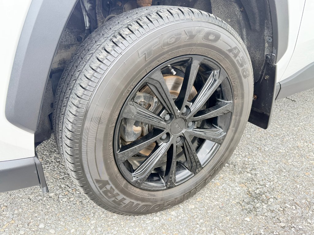 2022 Toyota RAV4 LE AWD / MEILLEUR VUS SUR LE MARCHÉ POINT FINAL / in Thetford Mines, Quebec - 15 - w1024h768px