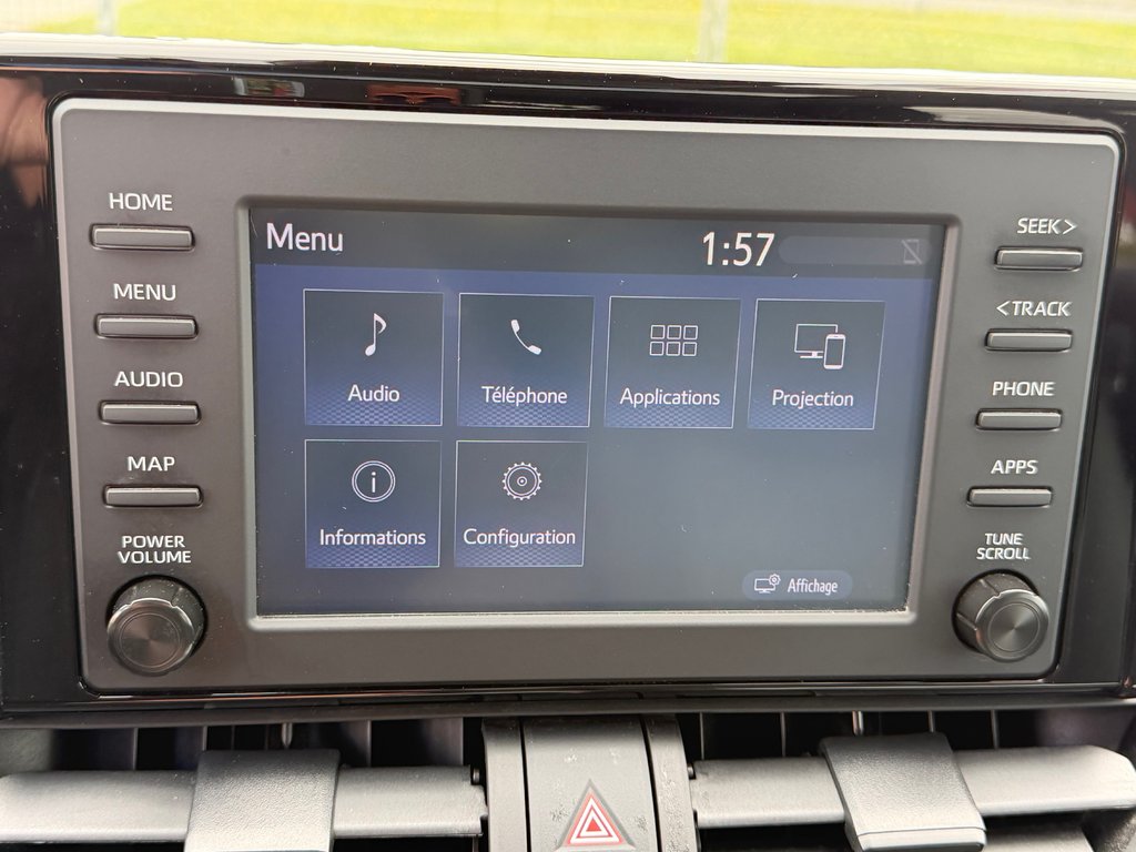 Toyota RAV4 XLE AWD / HITCH / DÉMARREUR DISTANCE / 2022 à Thetford Mines, Québec - 43 - w1024h768px
