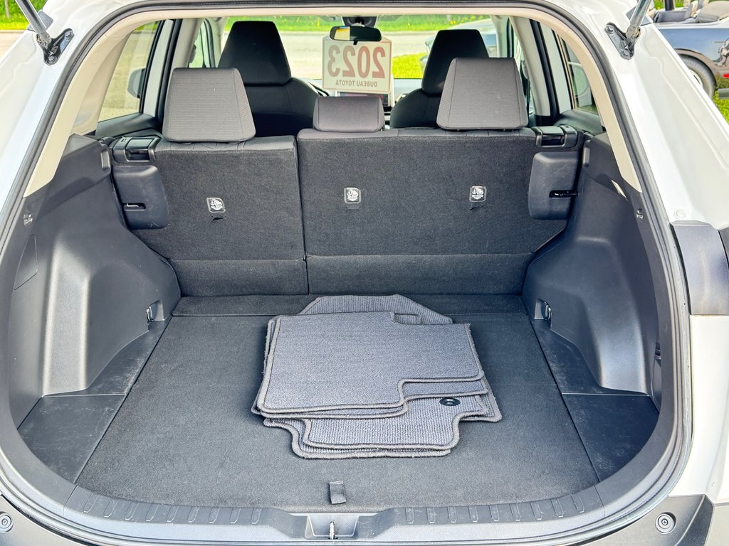 Toyota RAV4 LE AWD / VITRES TEINTÉES*HITCH*DÉMARREUR ET + / 2023 à Thetford Mines, Québec - 57 - w1024h768px