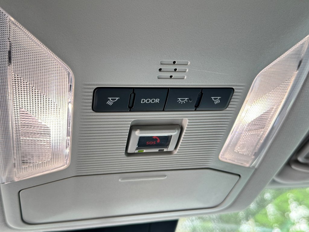 Toyota RAV4 LE AWD / VITRES TEINTÉES*HITCH*DÉMARREUR ET + / 2023 à Thetford Mines, Québec - 49 - w1024h768px