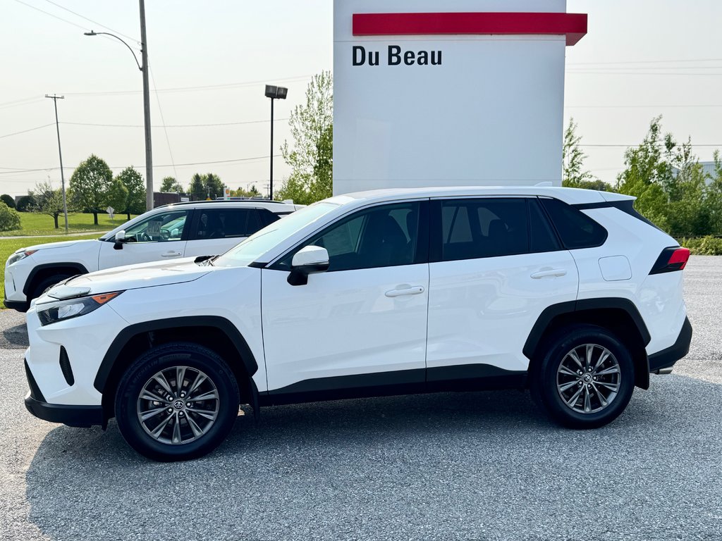 Toyota RAV4 LE AWD / VITRES TEINTÉES*HITCH*DÉMARREUR ET + / 2023 à Thetford Mines, Québec - 7 - w1024h768px