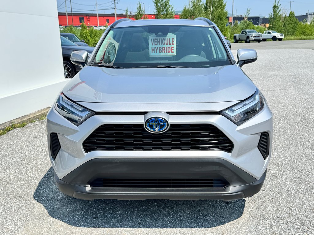 Toyota RAV4 HYBRIDE XLE AWD / PEA 29-08-28=100KM / BAS KILOS / 2023 à Thetford Mines, Québec - 2 - w1024h768px