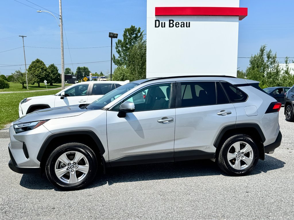 Toyota RAV4 HYBRIDE XLE AWD / PEA 29-08-28=100KM / BAS KILOS / 2023 à Thetford Mines, Québec - 7 - w1024h768px