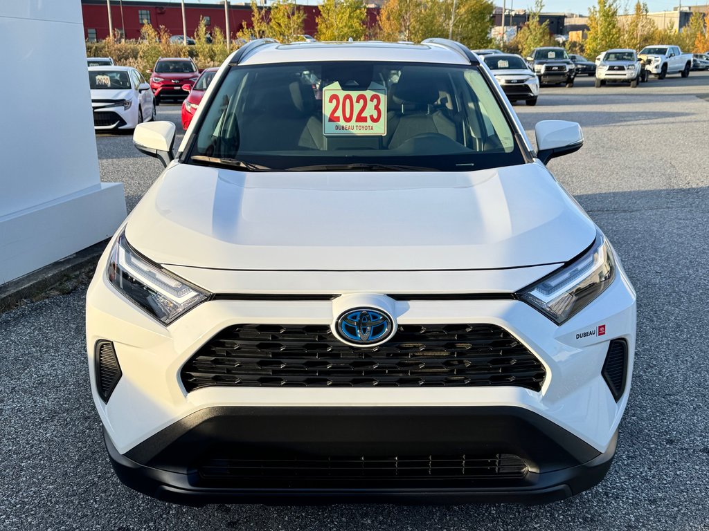 2023 Toyota RAV4 HYBRIDE XLE AWD / 19.800KM SEULEMENT / HITCH / in Thetford Mines, Quebec - 2 - w1024h768px