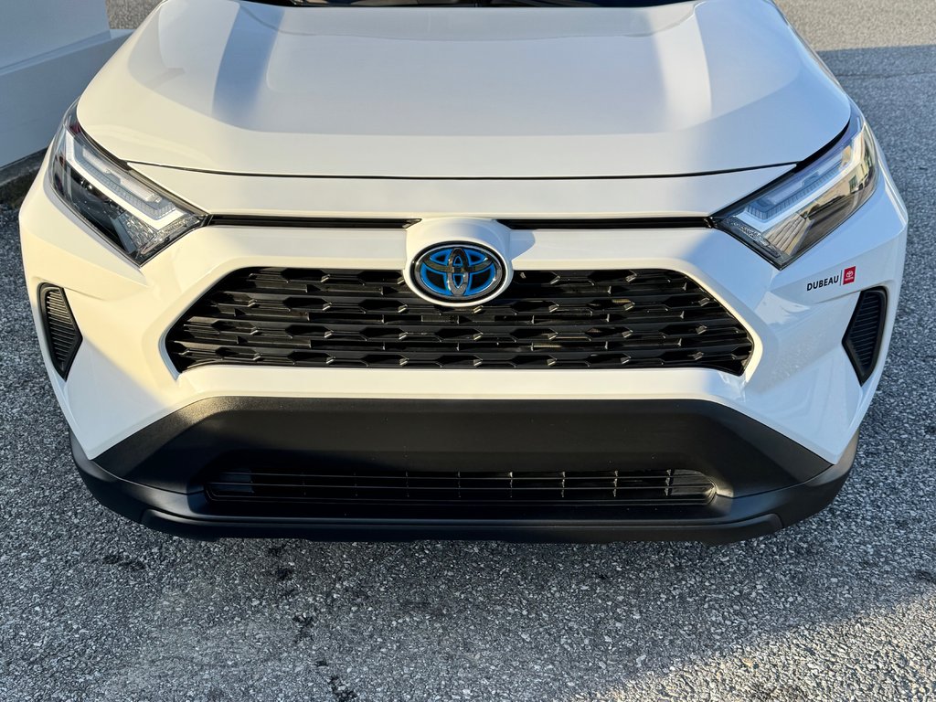 2023 Toyota RAV4 HYBRIDE XLE AWD / 19.800KM SEULEMENT / HITCH / in Thetford Mines, Quebec - 12 - w1024h768px