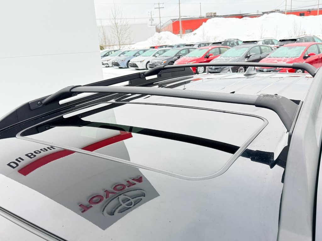 2023 Toyota RAV4 WOODLAND HYBRIDE ( TRÈS RARE ) PEA 30-03-28=100KM in Thetford Mines, Quebec - 23 - w1024h768px