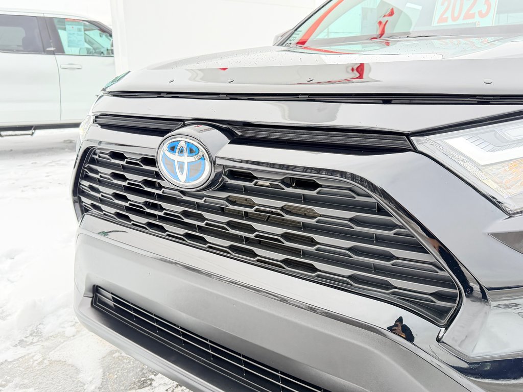 2023 Toyota RAV4 WOODLAND HYBRIDE ( TRÈS RARE ) PEA 30-03-28=100KM in Thetford Mines, Quebec - 14 - w1024h768px