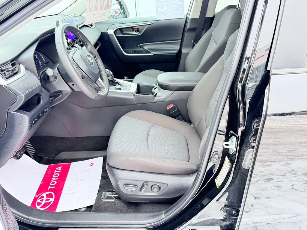 2023 Toyota RAV4 WOODLAND HYBRIDE ( TRÈS RARE ) PEA 30-03-28=100KM in Thetford Mines, Quebec - 34 - w1024h768px