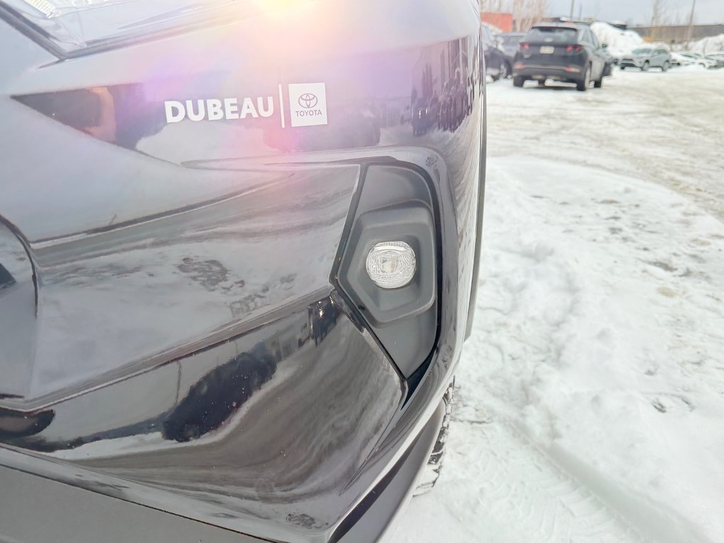2023 Toyota RAV4 WOODLAND HYBRIDE ( TRÈS RARE ) PEA 30-03-28=100KM in Thetford Mines, Quebec - 12 - w1024h768px