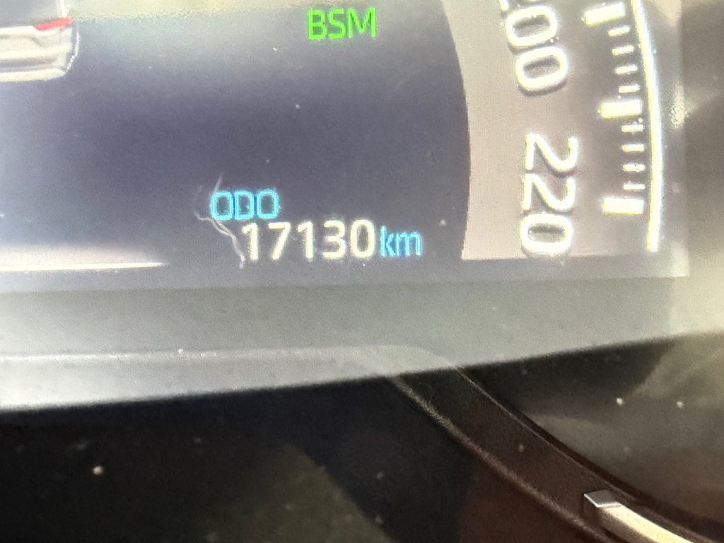 Toyota RAV4 LE AWD / 17.200KM SEULEMENT WOWWWWW !!! / 2023 à Thetford Mines, Québec - 33 - w1024h768px