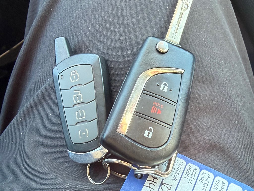 Toyota RAV4 LE AWD / 17.200KM SEULEMENT WOWWWWW !!! / 2023 à Thetford Mines, Québec - 47 - w1024h768px