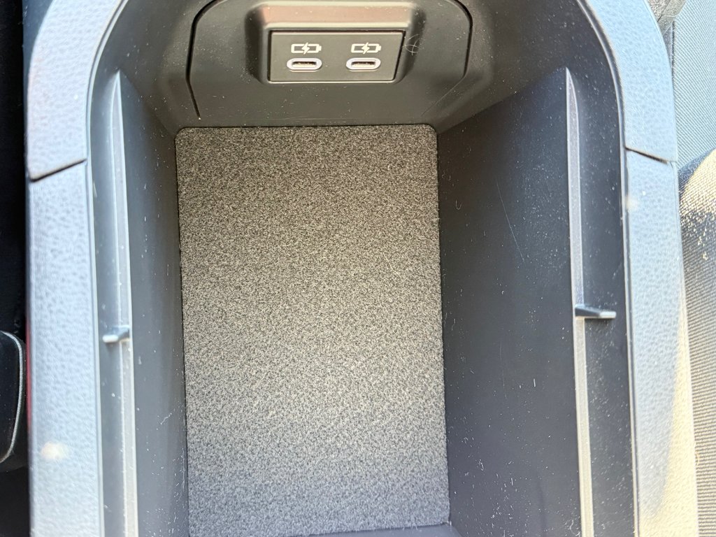 Toyota RAV4 LE AWD / 17.200KM SEULEMENT WOWWWWW !!! / 2023 à Thetford Mines, Québec - 44 - w1024h768px