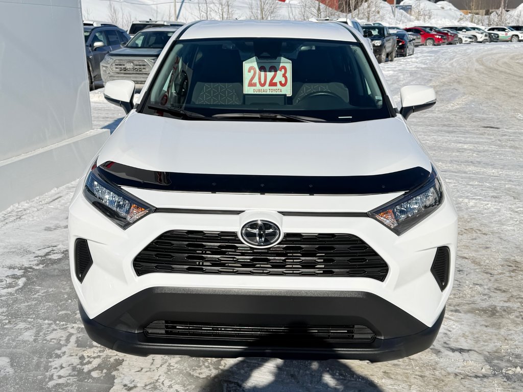Toyota RAV4 LE AWD / 17.200KM SEULEMENT WOWWWWW !!! / 2023 à Thetford Mines, Québec - 2 - w1024h768px