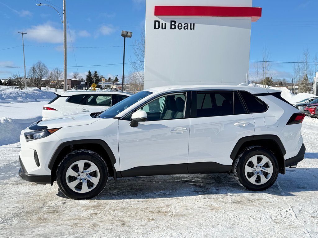 Toyota RAV4 LE AWD / 17.200KM SEULEMENT WOWWWWW !!! / 2023 à Thetford Mines, Québec - 7 - w1024h768px