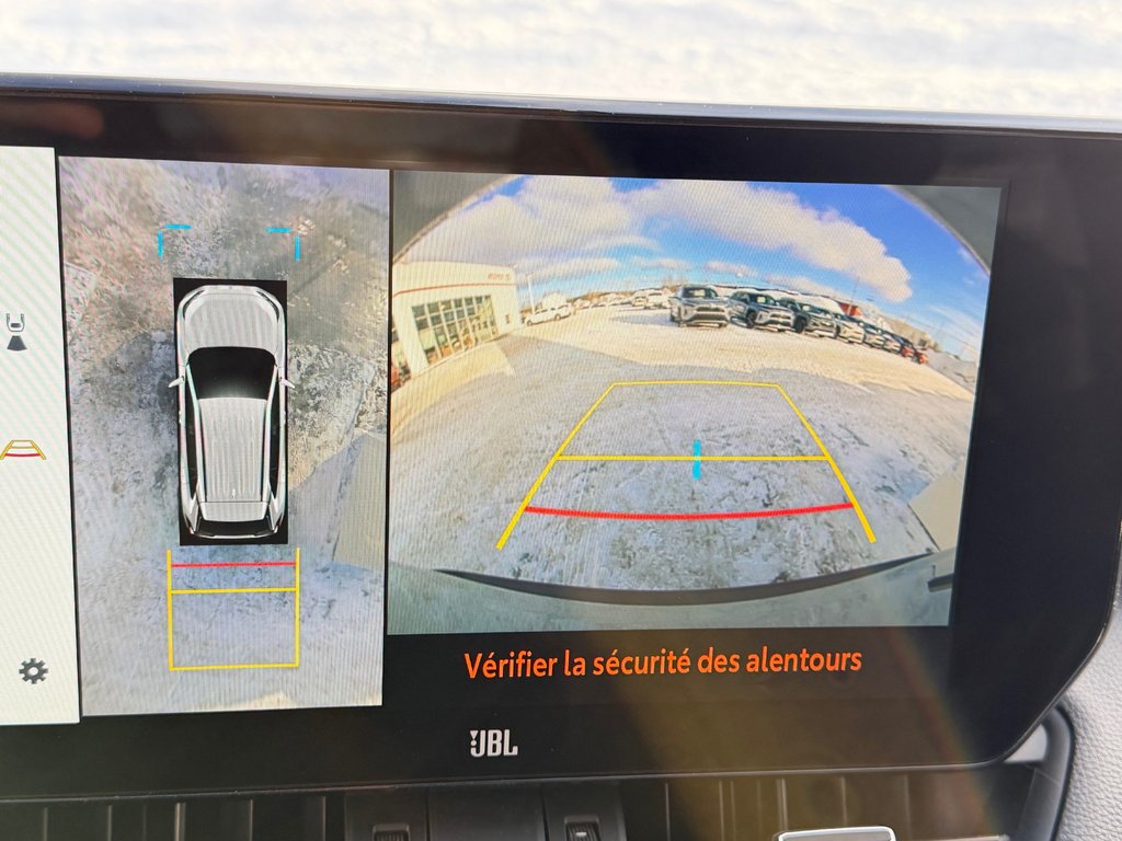 Toyota RAV4 LIMITED AWD / ÉTAT NEUF / 16.700KM WOWWWWW ! / 2023 à Thetford Mines, Québec - 46 - w1024h768px