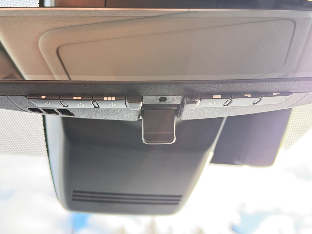 Toyota RAV4 LIMITED AWD / ÉTAT NEUF / 16.700KM WOWWWWW ! / 2023 à Thetford Mines, Québec - 61 - w1024h768px