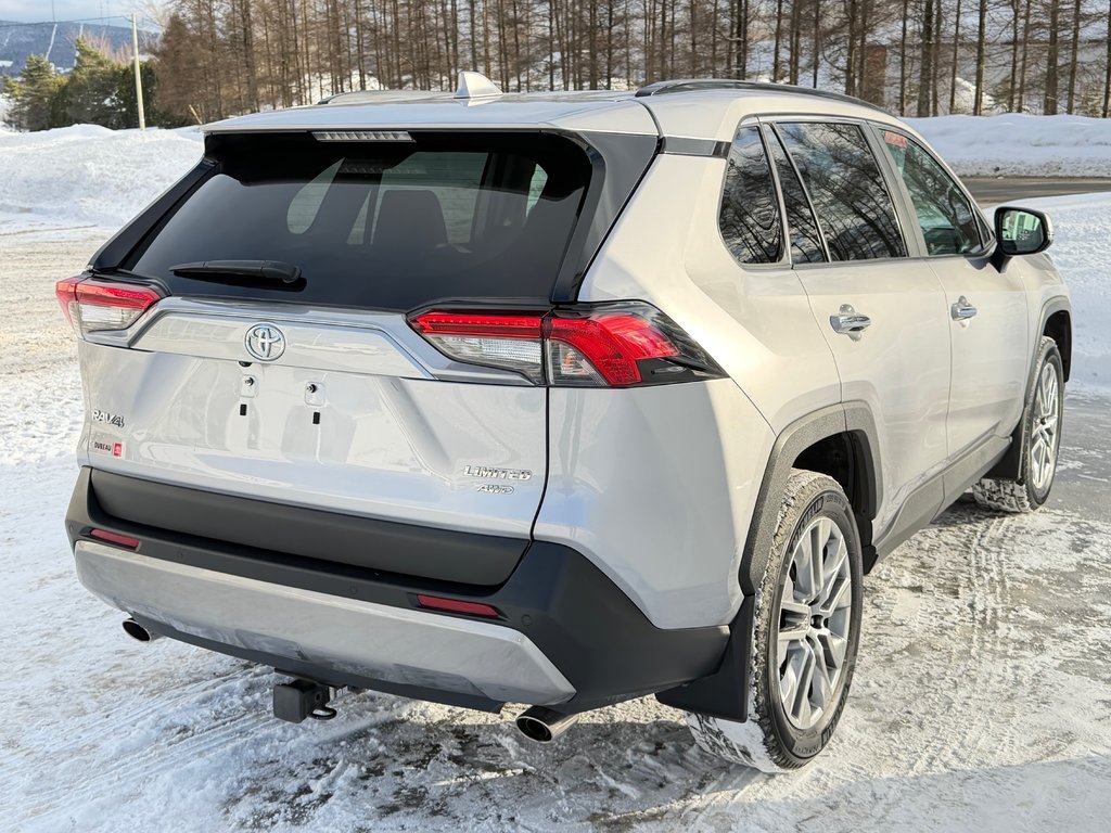 Toyota RAV4 LIMITED AWD / ÉTAT NEUF / 16.700KM WOWWWWW ! / 2023 à Thetford Mines, Québec - 5 - w1024h768px