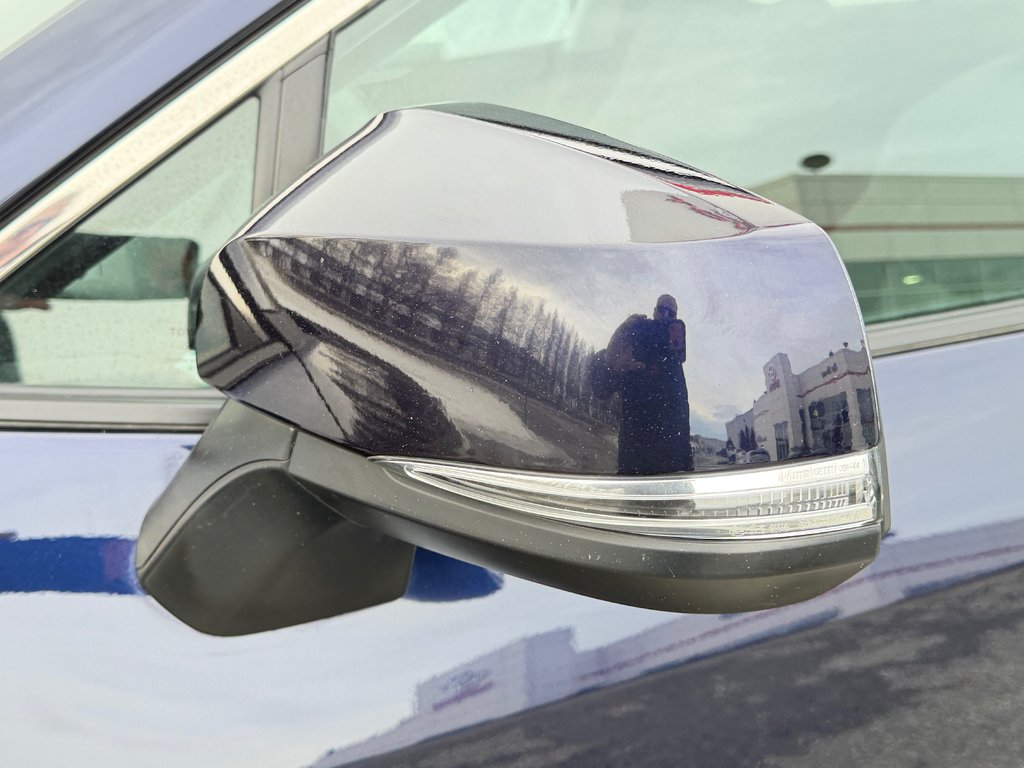 Toyota RAV4 XLE AWD / HITCH / CERTIFIÉ TOYOTA  / 2023 à Thetford Mines, Québec - 15 - w1024h768px