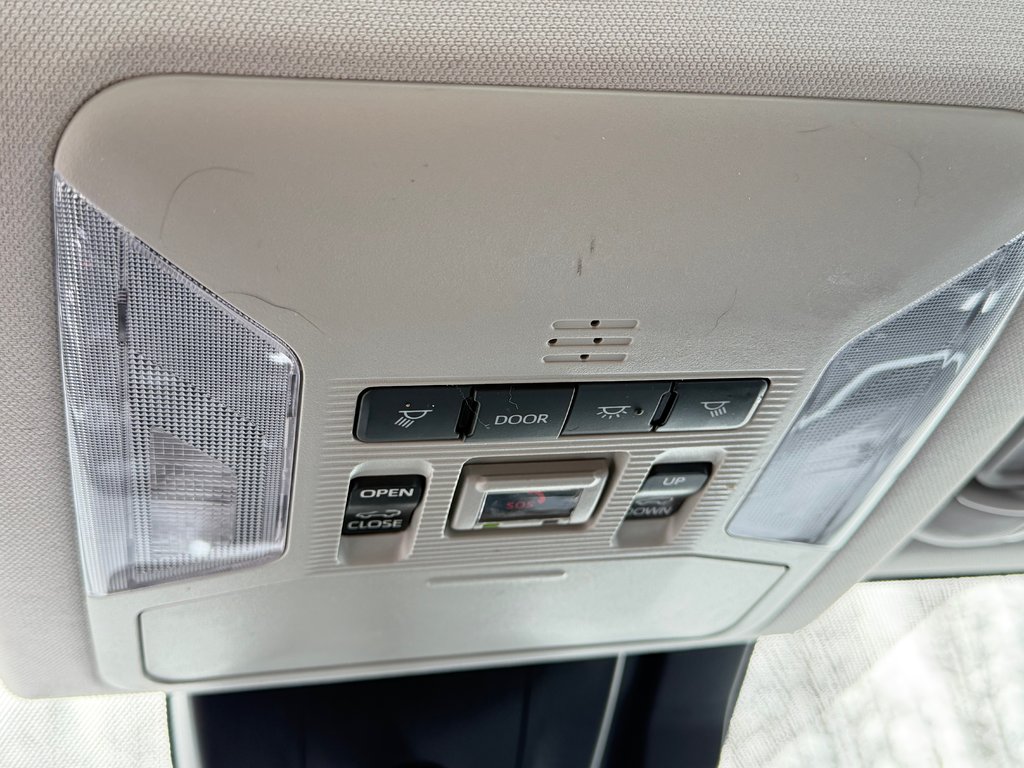 Toyota RAV4 XLE AWD / HITCH / CERTIFIÉ TOYOTA  / 2023 à Thetford Mines, Québec - 51 - w1024h768px