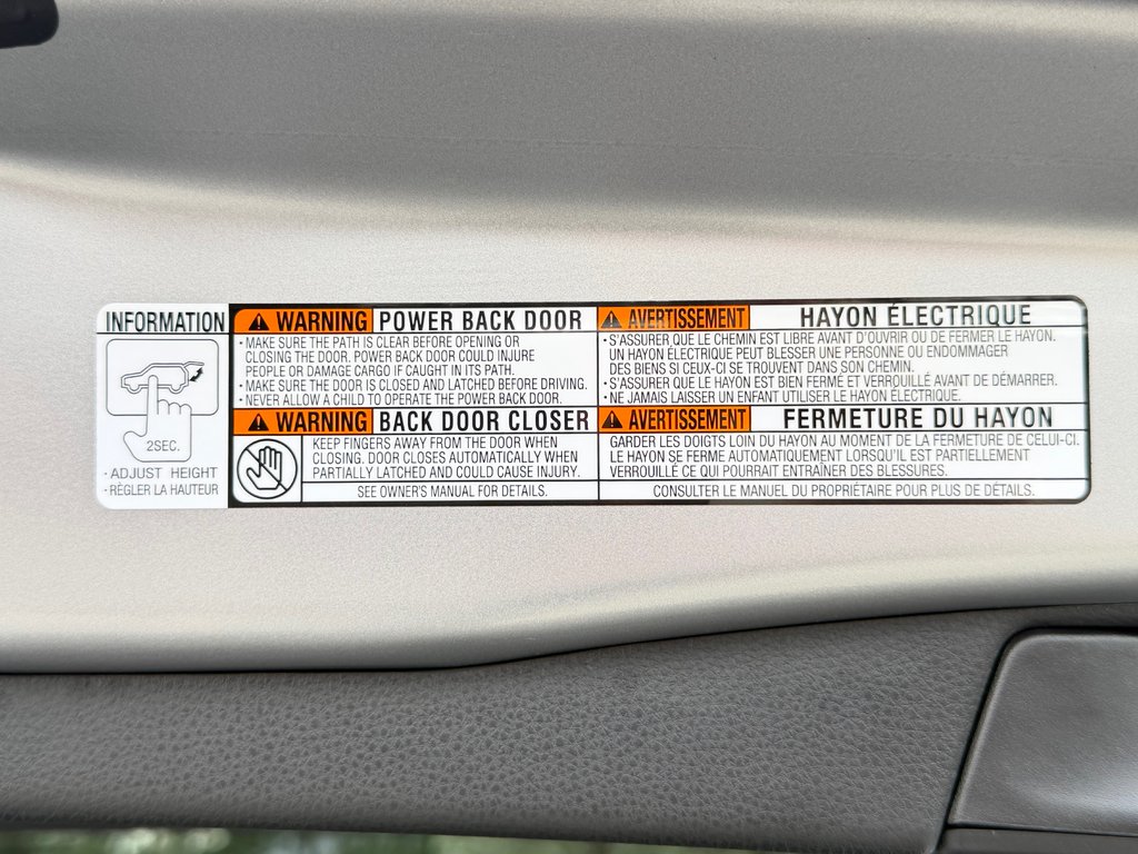 2023 Toyota RAV4 XLE PREMIUM / 42.500KM / CUIR / MAFS 19 ET ++ / in Thetford Mines, Quebec - 64 - w1024h768px