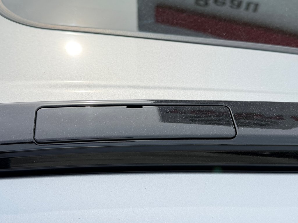 2023 Toyota RAV4 XLE PREMIUM / 42.500KM / CUIR / MAFS 19 ET ++ / in Thetford Mines, Quebec - 20 - w1024h768px