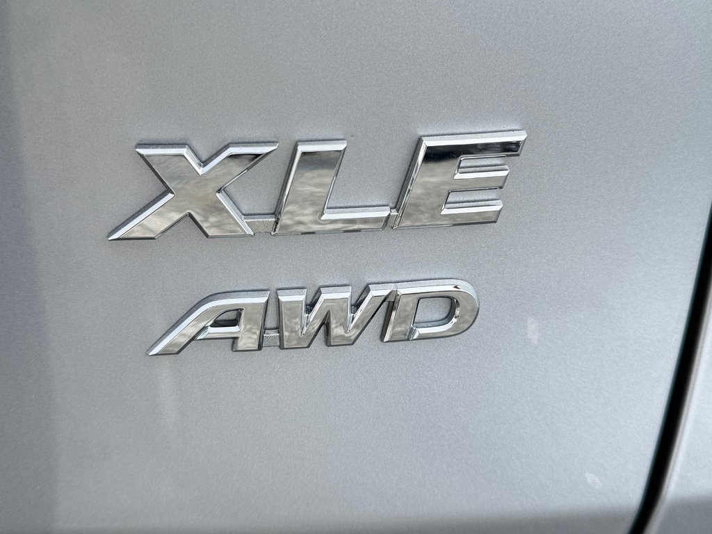 2023 Toyota RAV4 XLE PREMIUM / 42.500KM / CUIR / MAFS 19 ET ++ / in Thetford Mines, Quebec - 26 - w1024h768px